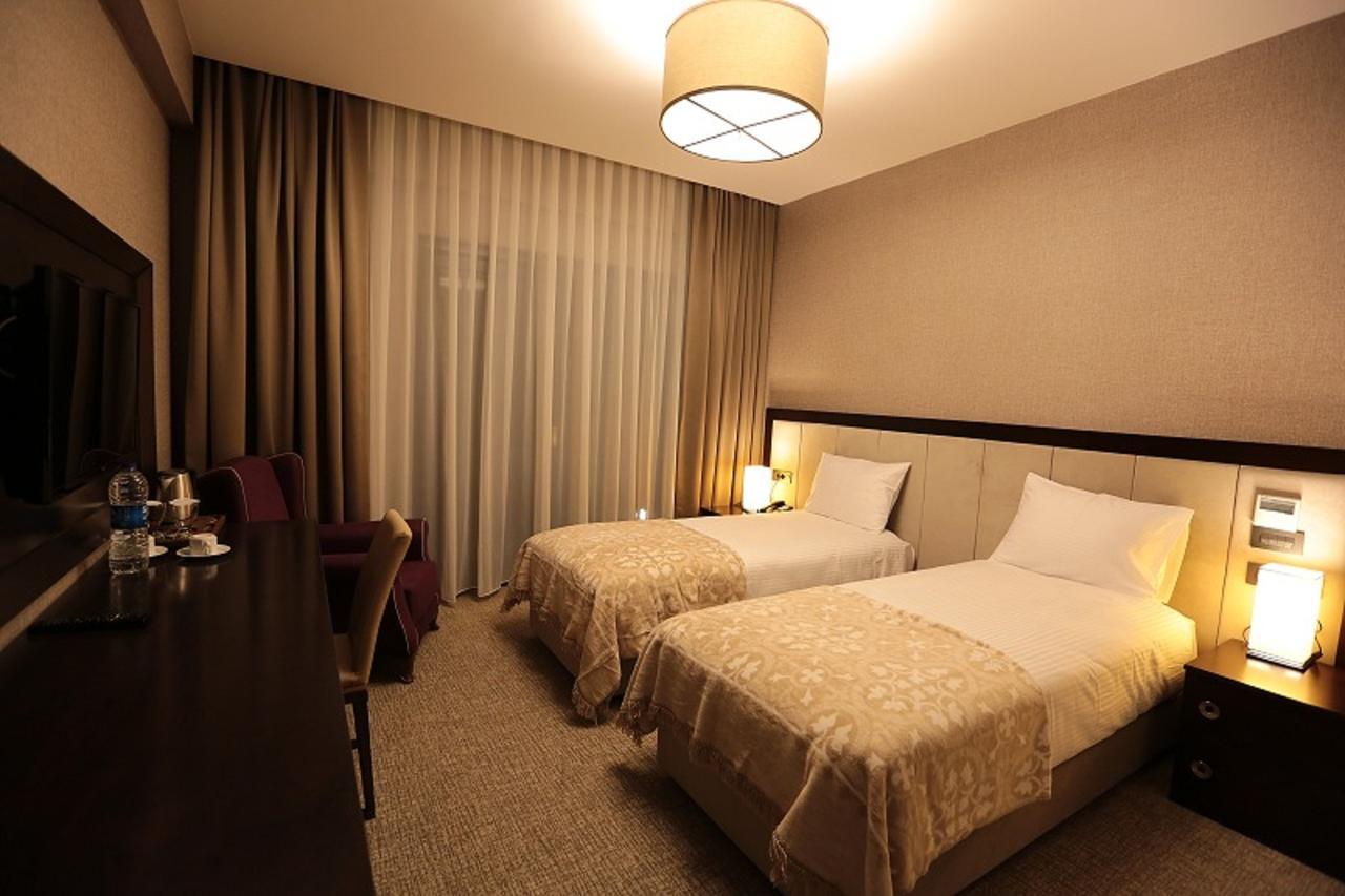 Heybeli Hotel Mudanya Eksteriør billede