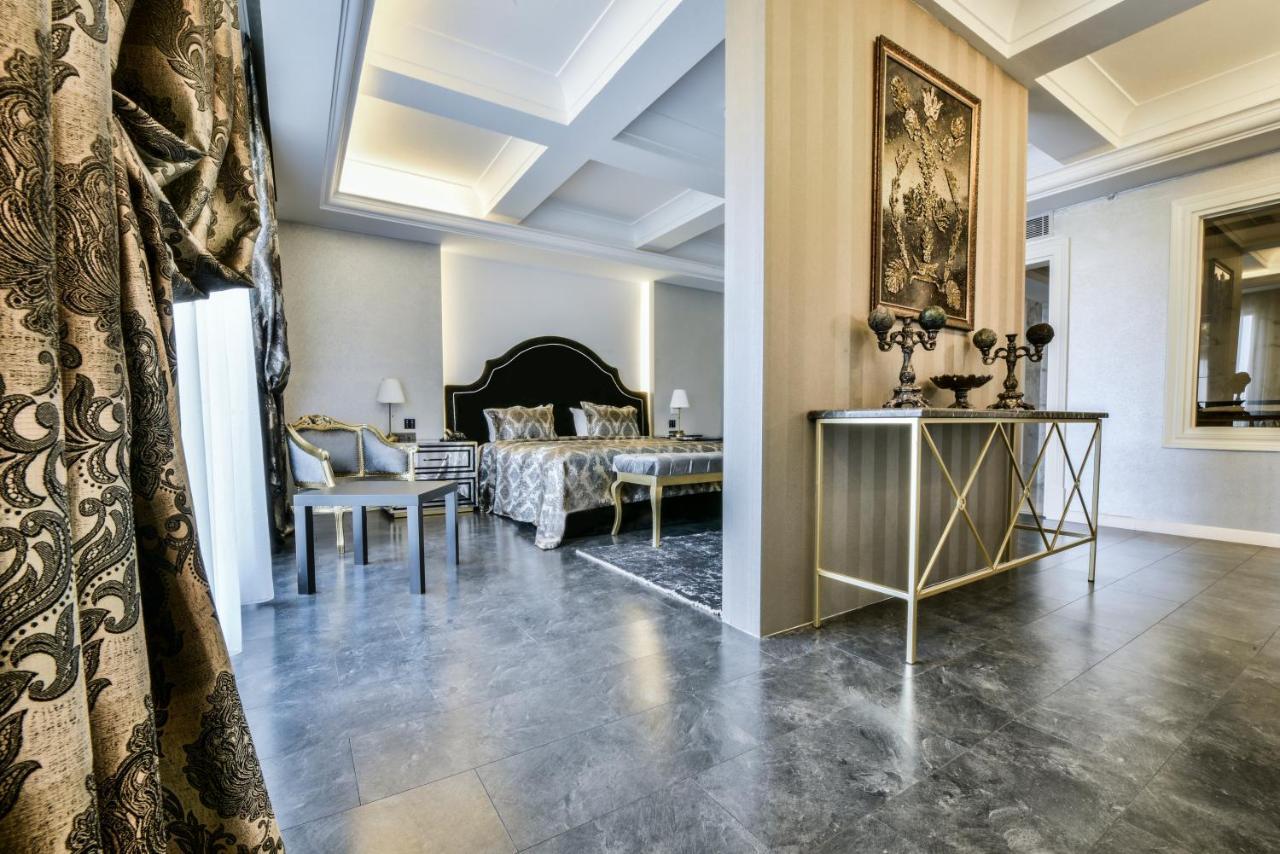 Heybeli Hotel Mudanya Eksteriør billede